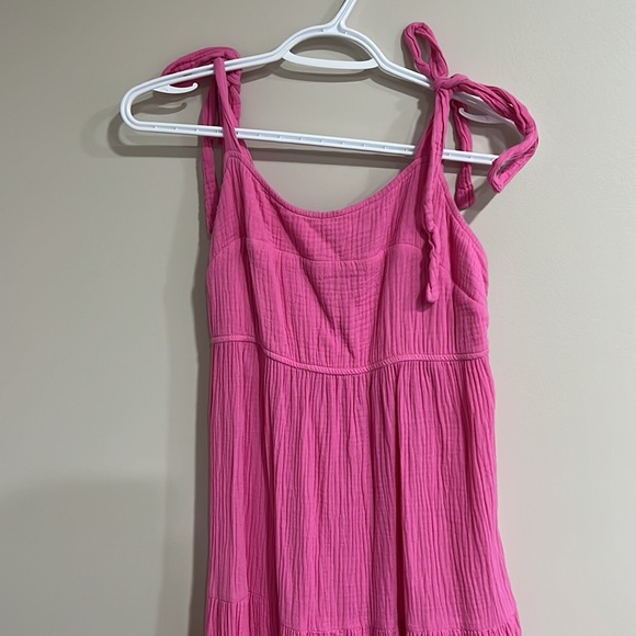 Worn once, Priv, size medium, hot pink tiered maxi dress - Picture 2 of 2
